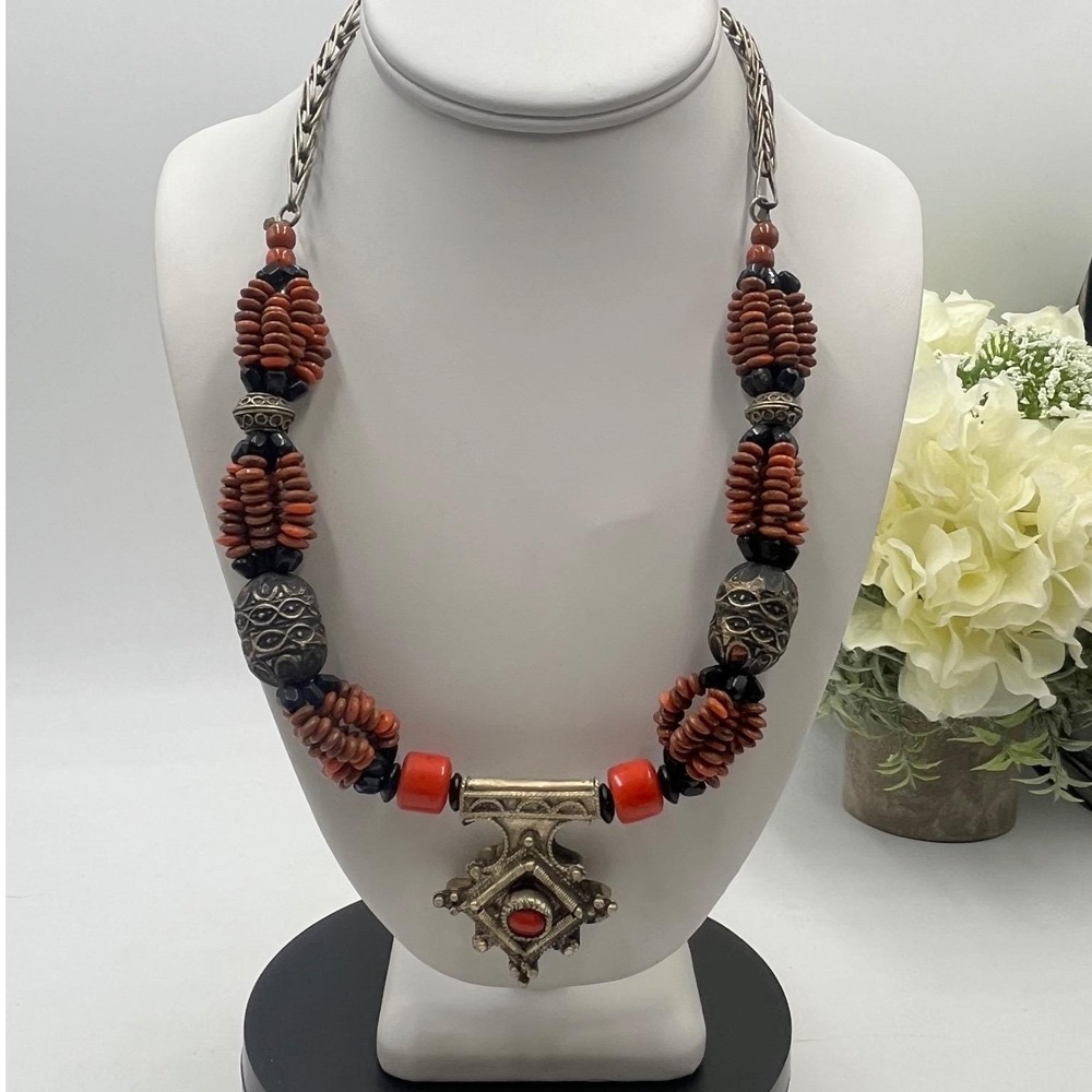 Antique Tribal Moroccan Berber Orange Mediterranean Coral‎ Hirz amulet Necklace